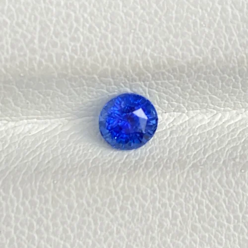 blue sapphire 0.60ct