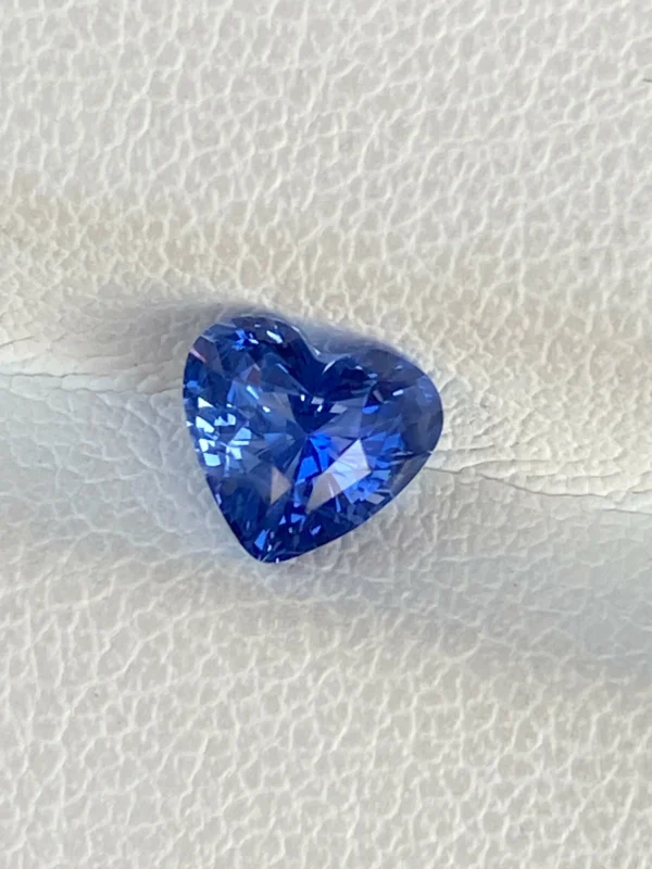 blue sapphire 1.11ct