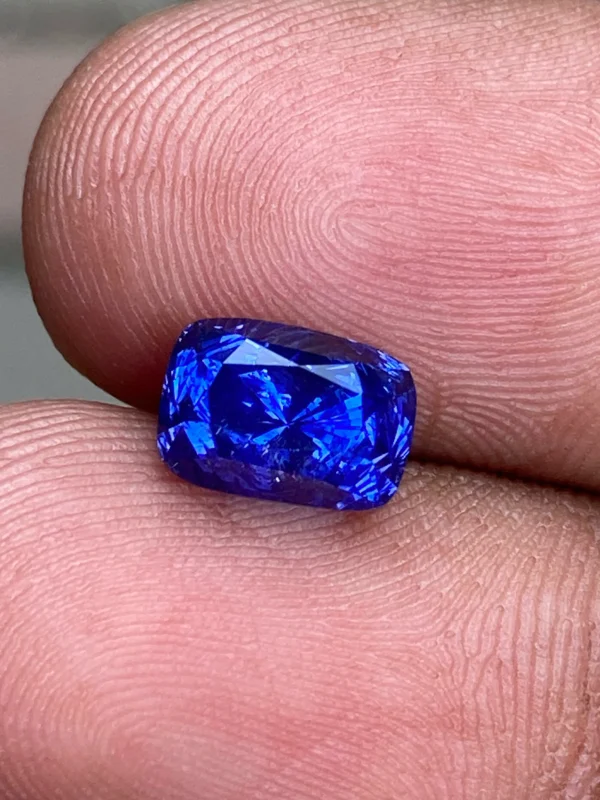 blue sapphire 3.03ct