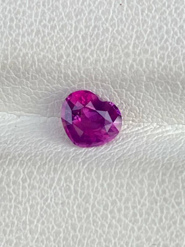 pink sapphire 0.70ct
