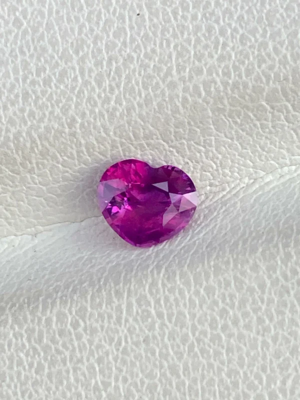 pink sapphire 0.70ct