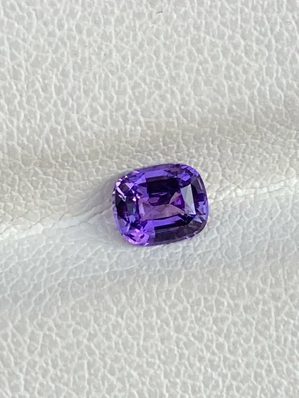 purple sapphire 0.60ct