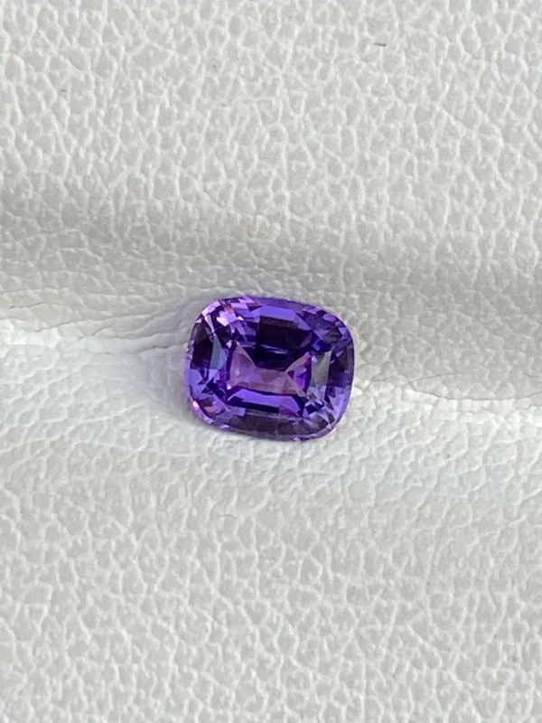 purple sapphire 0.60ct