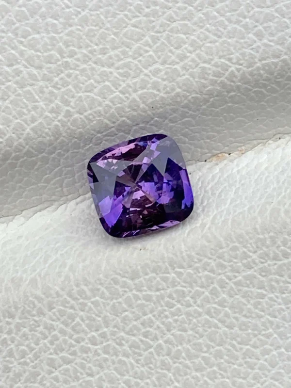 purple sapphire 1.05ct