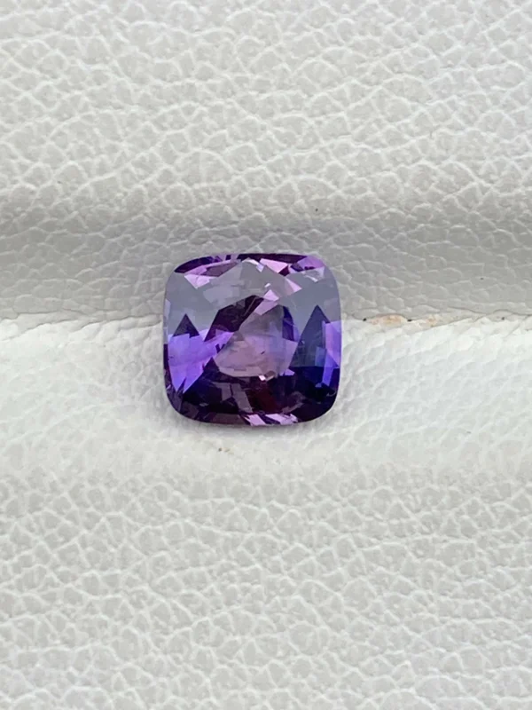 purple sapphire 1.05ct