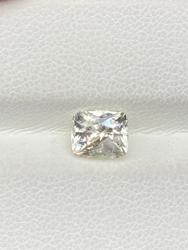 white sapphire 1.78ct