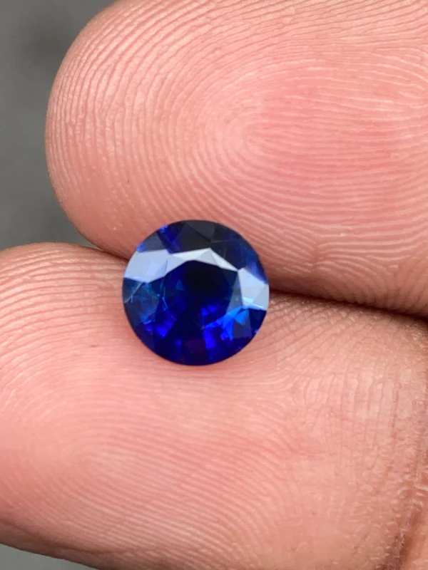 1.15ct royal blue sapphire