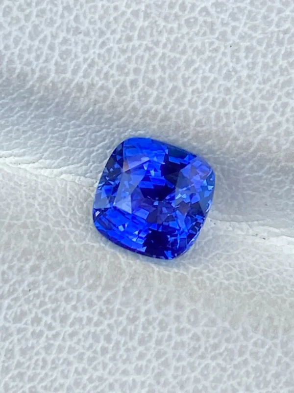 blue sapphire 1.50ct
