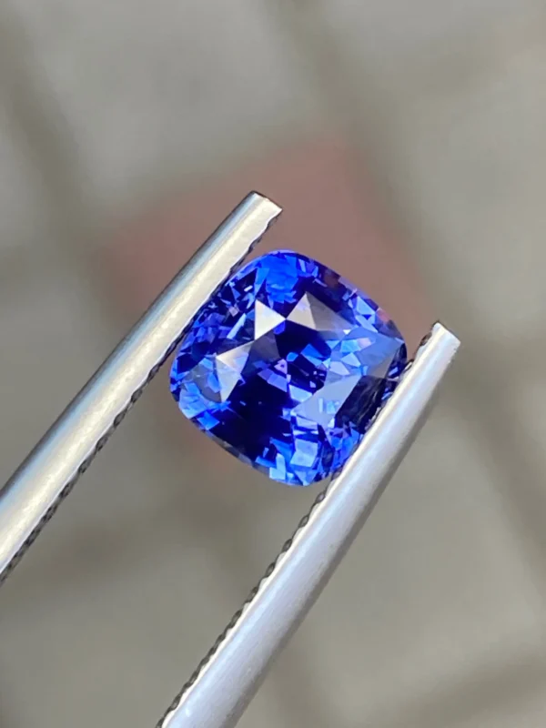 blue sapphire 1.50ct
