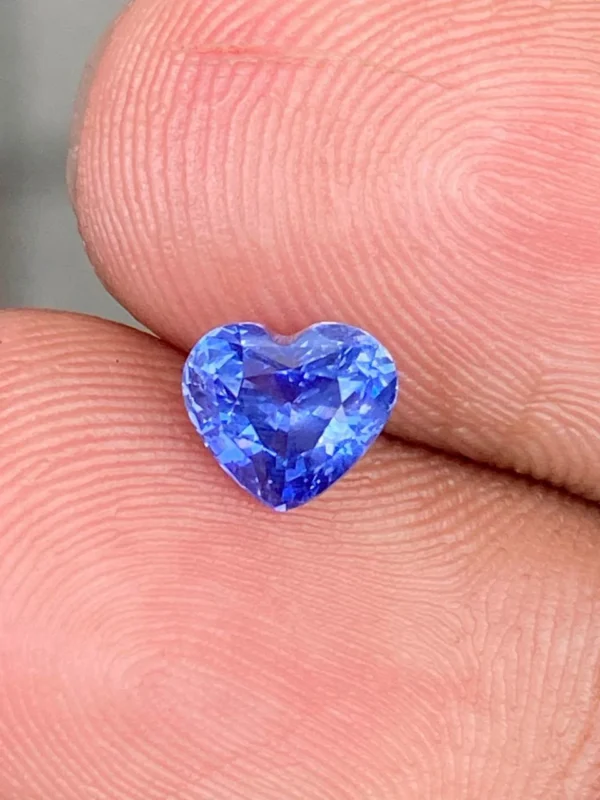 1.03ct unheated blue sapphire
