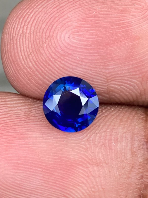 1.07ct heated blue sapphire