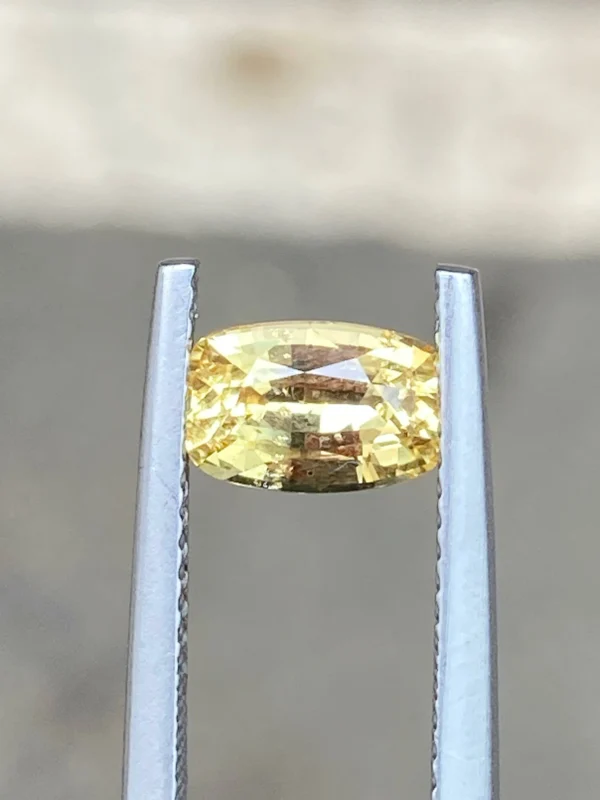 1.15ct natural yellow sapphire