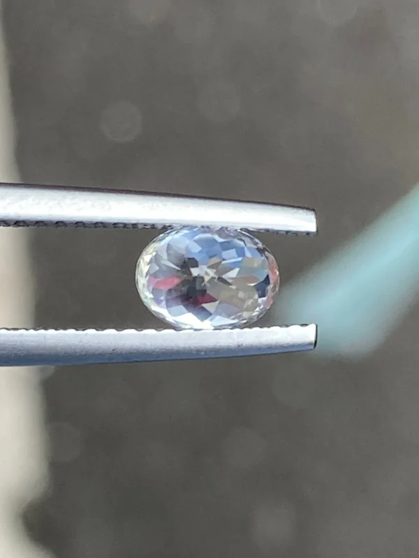 1.27ct natural white sapphire