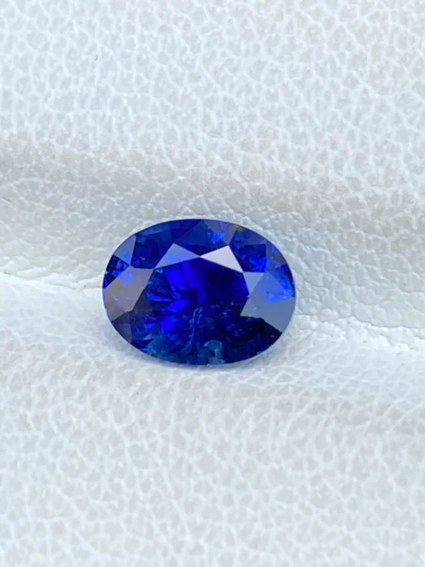 1.54ct royal blue sapphire