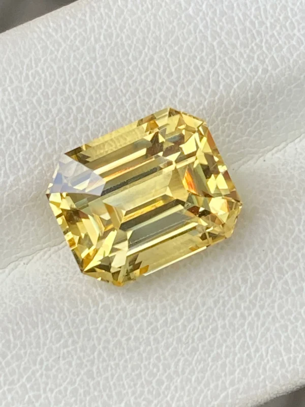10.06ct natural yellow sapphire