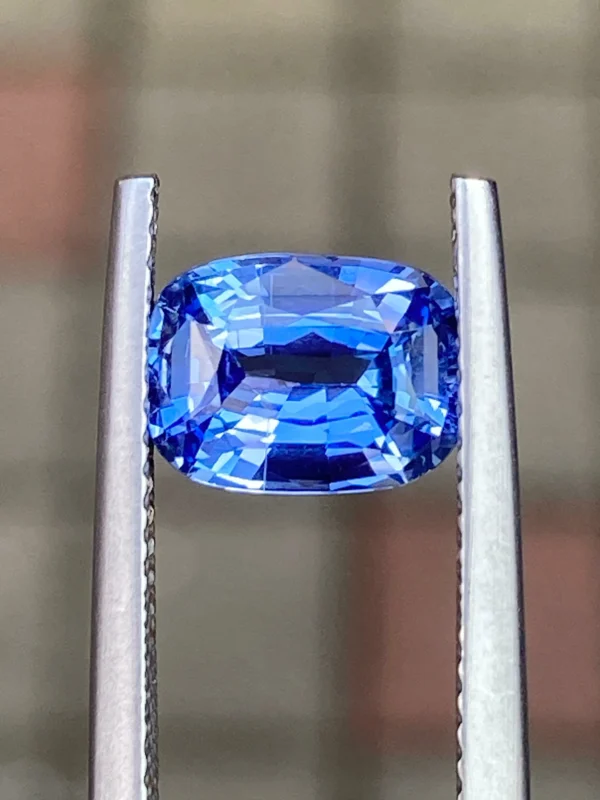 2.03ct unheated blue sapphire