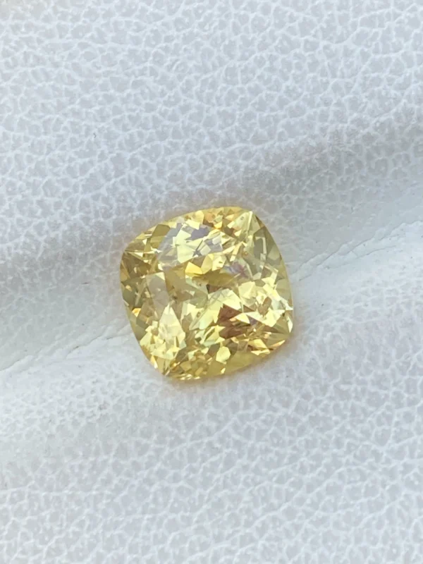 2.31ct natural yellow sapphire