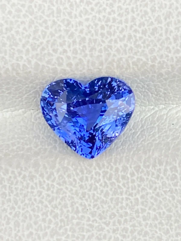 3.00ct cornflower blue sapphire