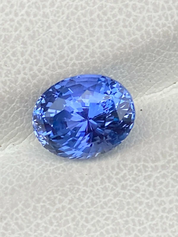 3.08ct unheated blue sapphire