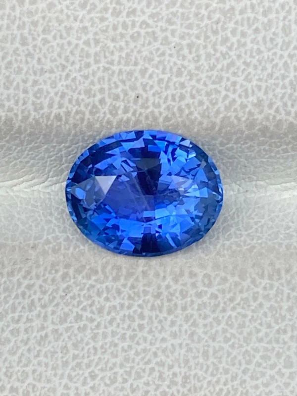 3.10ct natural blue sapphire