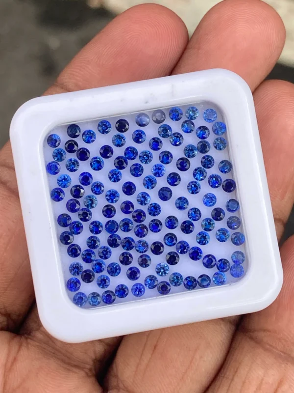 6.70ct blue sapphire lot