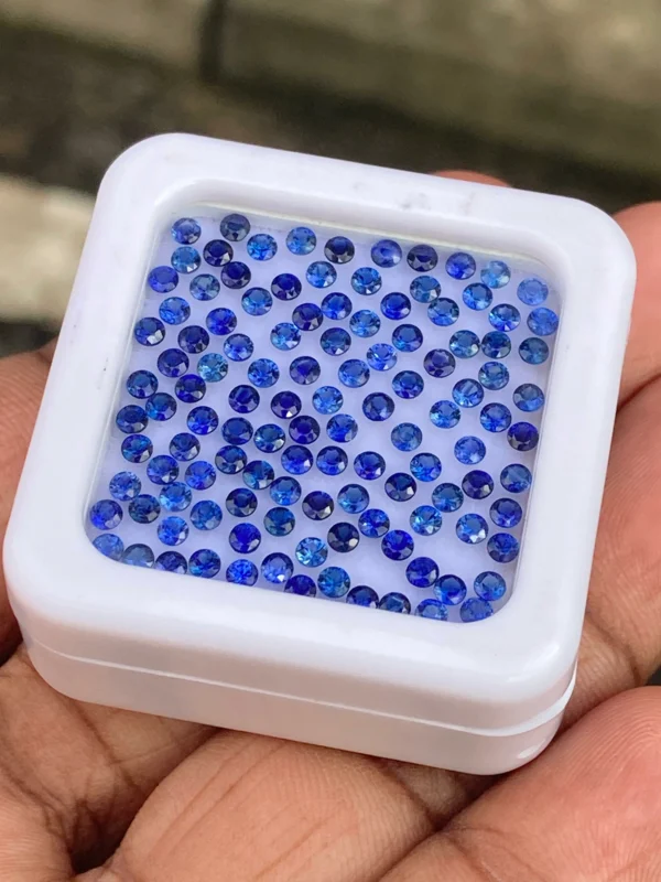 6.70ct blue sapphire lot