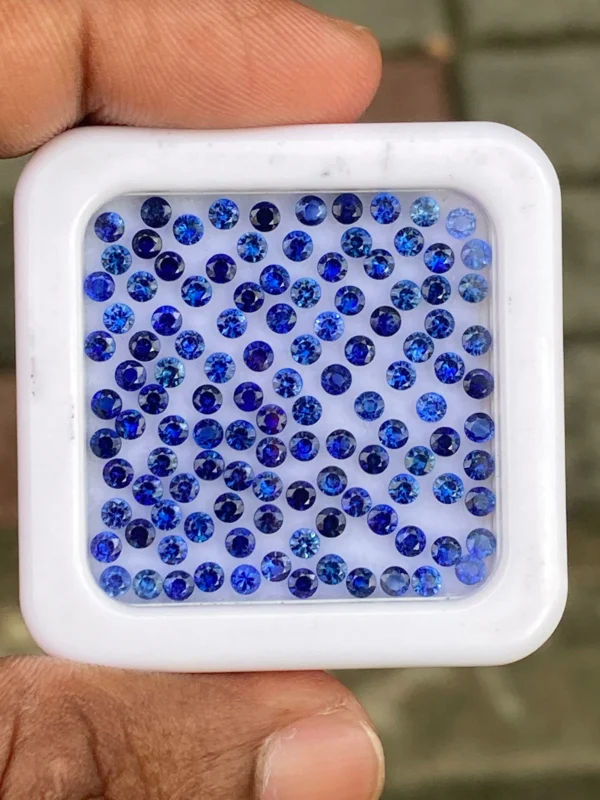 6.70ct blue sapphire lot