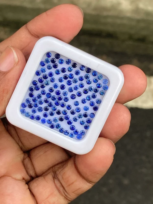 6.70ct blue sapphire lot