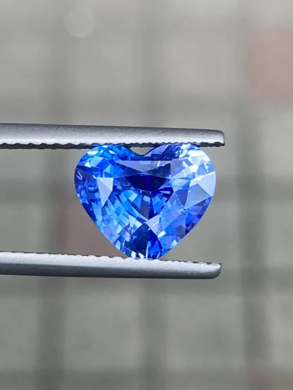 3.02ct natural Ceylon blue sapphire heart, certified no heat